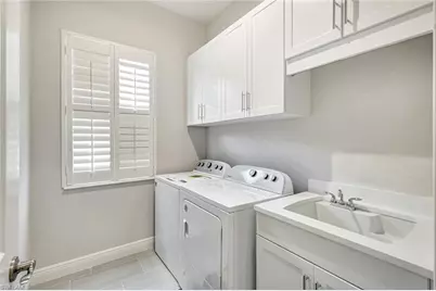 9209 Cayman Dr N, Naples, FL 34114 - Photo 31