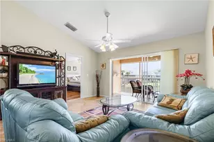 186 Pebble Shores Dr, Naples, FL 34110 - Photo 7