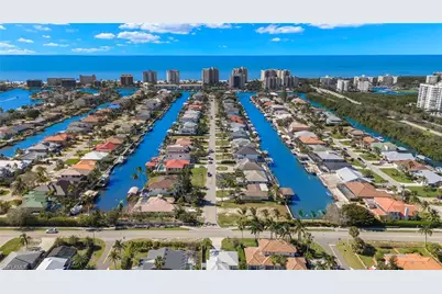 454 Flamingo Ave, Naples, FL 34108 - Photo 23