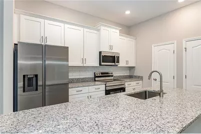 5205/5207 29th St SW, Lehigh Acres, FL 33973 - Photo 5