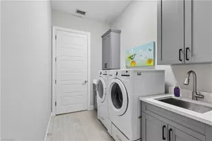 360 13th St SW, Naples, FL 34117 - Photo 21