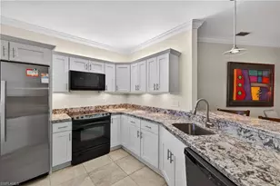 8420 Excalibur Cir, Naples, FL 34108 - Photo 9