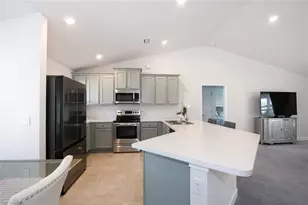 381 Odessa St, Lehigh Acres, FL 33972 - Photo 3