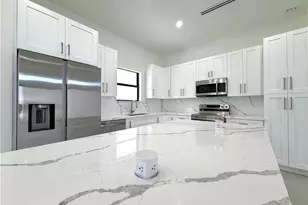 4283 10th St NE, Naples, FL 34120 - Photo 5