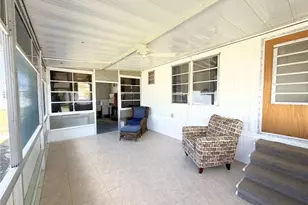 114 Rose Ln, Naples, FL 34114 - Photo 5