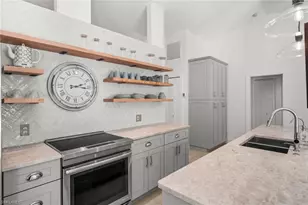2476 River Reach Dr, Naples, FL 34104 - Photo 19