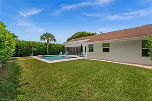 2476 River Reach Dr, Naples, FL 34104 - Photo 41