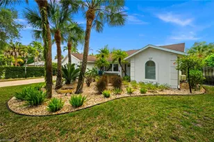 2476 River Reach Dr, Naples, FL 34104 - Photo 43