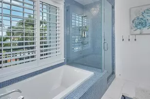430 10th Ave S, Naples, FL 34102 - Photo 19