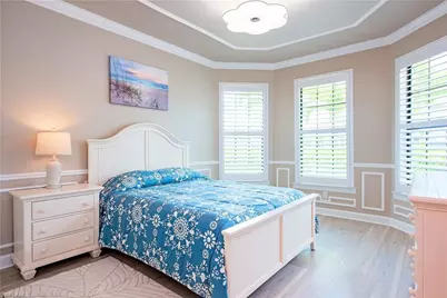 10537 Ventana Ct, Naples, FL 34120 - Photo 9