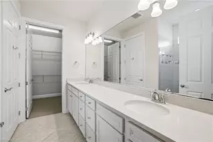 9395 Greyhawk Trl, Naples, FL 34120 - Photo 21