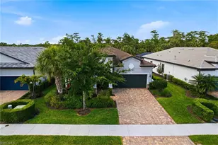 9395 Greyhawk Trl, Naples, FL 34120 - Photo 41