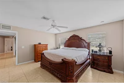 218 Pembroke St, Lehigh Acres, FL 33974 - Photo 15