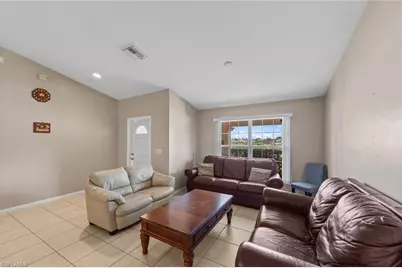218 Pembroke St, Lehigh Acres, FL 33974 - Photo 3