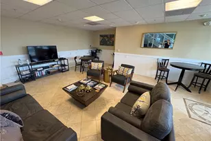1001 10th Ave S, Naples, FL 34102 - Photo 17