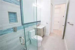 231 Legacy Ct, Naples, FL 34110 - Photo 17