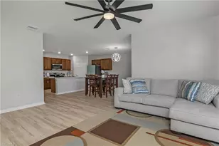 2544 NW 20th Pl, Cape Coral, FL 33993 - Photo 9