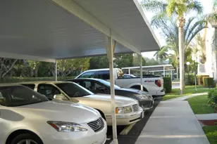 332 Bradstrom Cir, Naples, FL 34113 - Photo 15