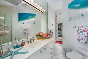 720 Turkey Oak Ln, Naples, FL 34108 - Photo 23