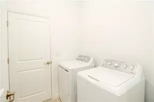 2156 Dragonfruit Wy, Naples, FL 34120 - Photo 29