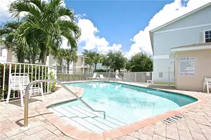 3225 Cypress Glen Way, Naples, FL 34109 - Photo 29