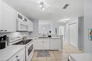 15393 Bellamar Cir, Fort Myers, FL 33908 - Photo 9