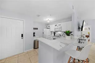 15393 Bellamar Cir, Fort Myers, FL 33908 - Photo 5