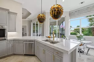 28511 Calabria Ct, Naples, FL 34110 - Photo 11