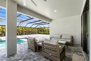 4600 Key Largo Ln, Bonita Springs, FL 34134 - Photo 29