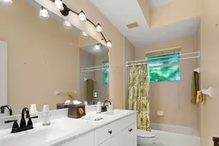 1309 Briarwood Ct, Naples, FL 34104 - Photo 35