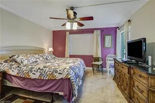 49 High Point Cir S, Naples, FL 34103 - Photo 15