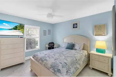 8670 Mustang Dr, Naples, FL 34113 - Photo 13