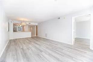 290 Naples Cove Dr, Naples, FL 34110 - Photo 5