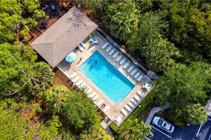 290 Naples Cove Dr, Naples, FL 34110 - Photo 27