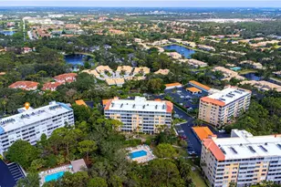 290 Naples Cove Dr, Naples, FL 34110 - Photo 29