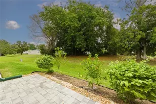 36 Lemans Dr, Naples, FL 34112 - Photo 21