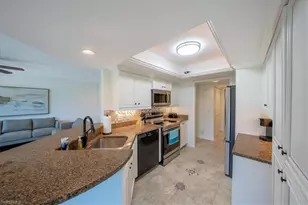 792 Eagle Creek Dr, Naples, FL 34113 - Photo 11