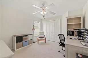 1015 Tivoli Ln, Naples, FL 34104 - Photo 23