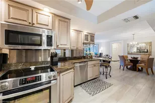 1200 Blue Point Ave, Naples, FL 34102 - Photo 9