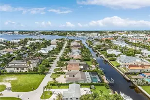 1589 Osprey Ave, Naples, FL 34102 - Photo 11