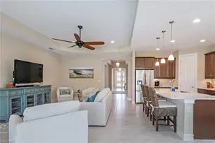 14586 Tropical Dr, Naples, FL 34114 - Photo 5