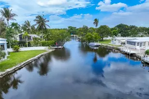 1229 Skyline Dr, Naples, FL 34114 - Photo 35