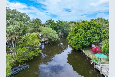 1229 Skyline Dr, Naples, FL 34114 - Photo 33