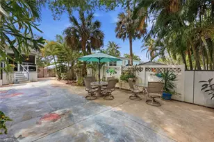 1229 Skyline Dr, Naples, FL 34114 - Photo 23