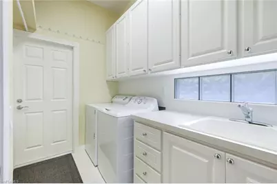4655 Navassa Ln, Naples, FL 34119 - Photo 23