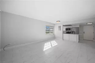 666 3rd St S, Naples, FL 34102 - Photo 9