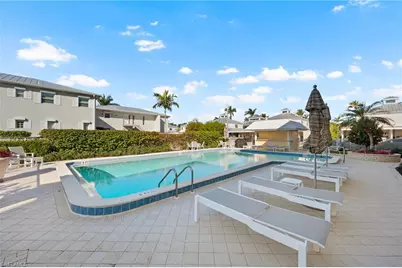 666 3rd St S #106, Naples, FL 34102 - Photo 27