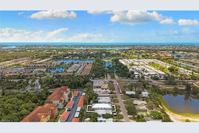 176 Jeepers Dr, Naples, FL 34112 - Photo 43
