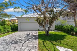 176 Jeepers Dr, Naples, FL 34112 - Photo 41