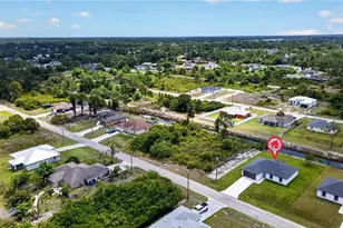 704 Carbon St E, Lehigh Acres, FL 33974 - Photo 23